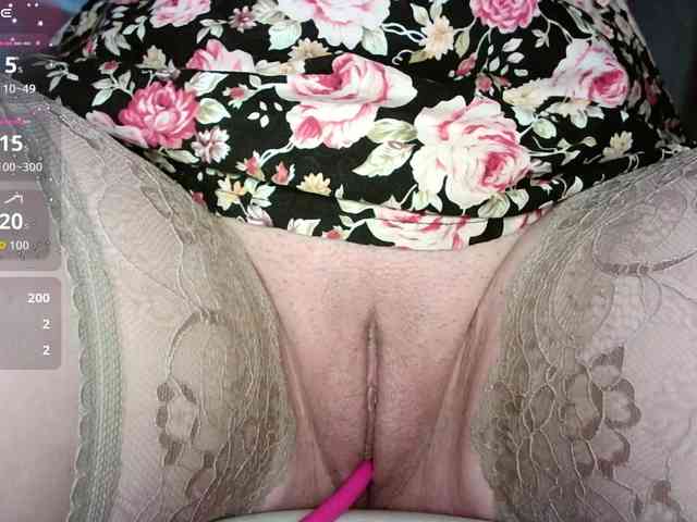 Victoria__Love webcam