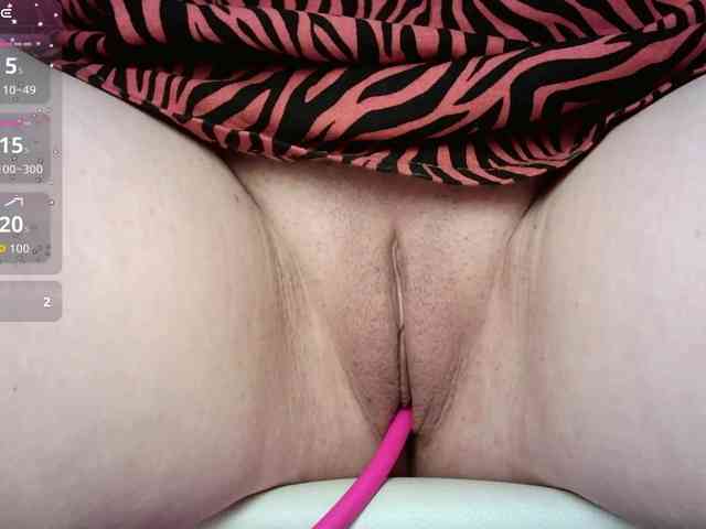Victoria__Love webcam