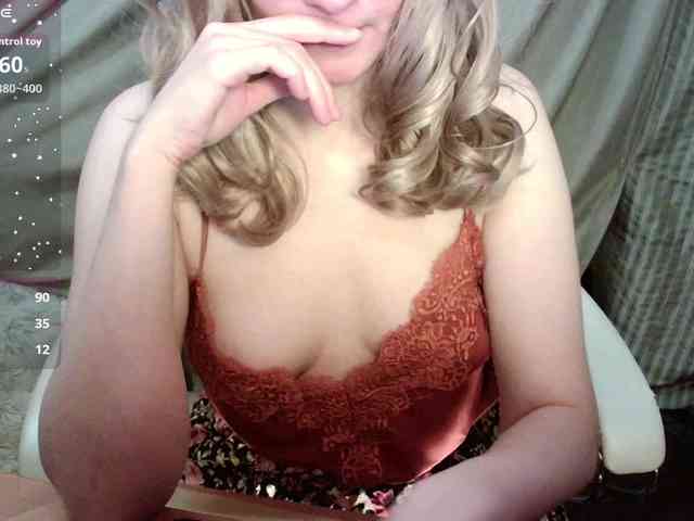 Victoria__Love webcam