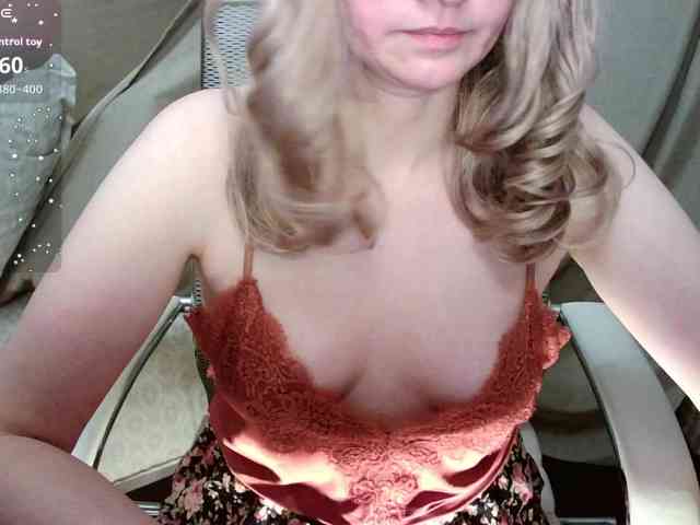 Victoria__Love webcam