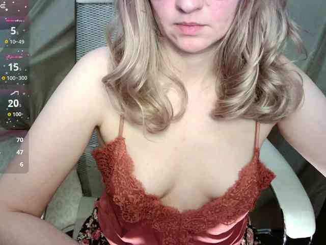 Victoria__Love webcam