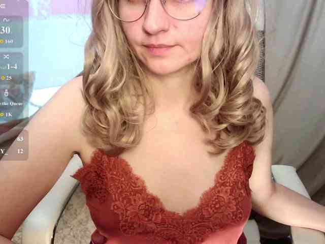 Victoria__Love webcam