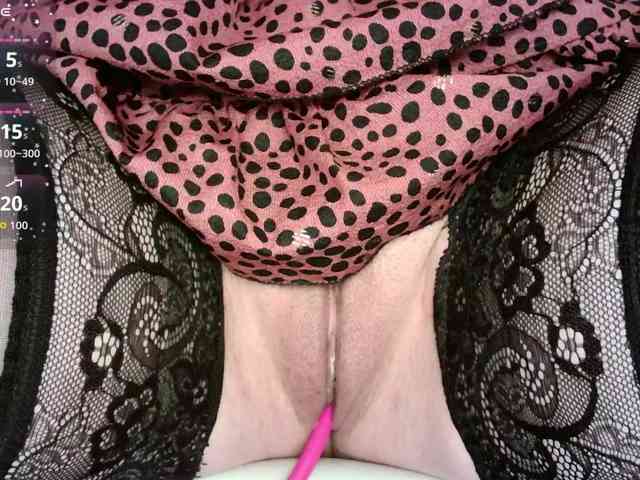 Victoria__Love webcam