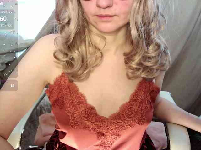 Victoria__Love webcam