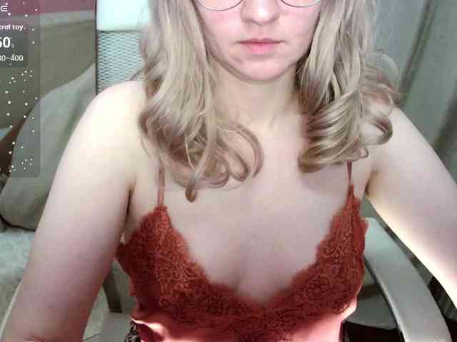 Victoria__Love webcam