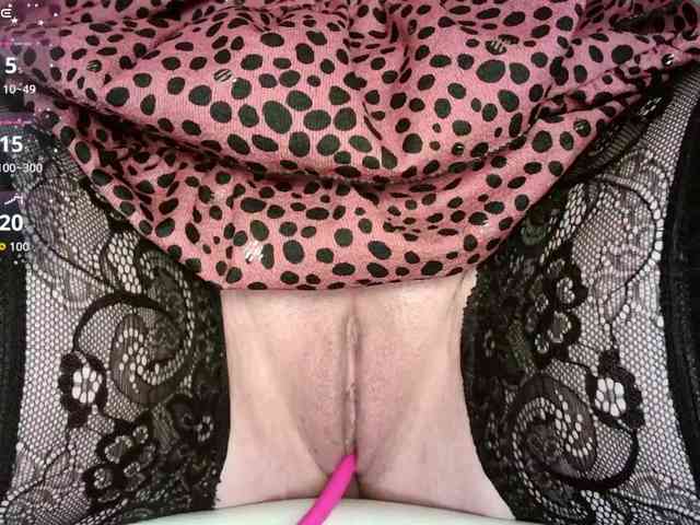 Victoria__Love webcam