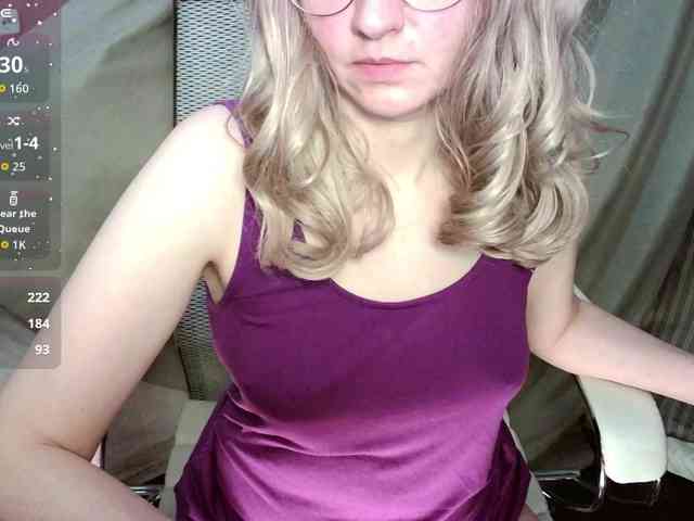 Victoria__Love webcam