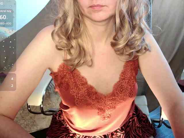 Victoria__Love webcam