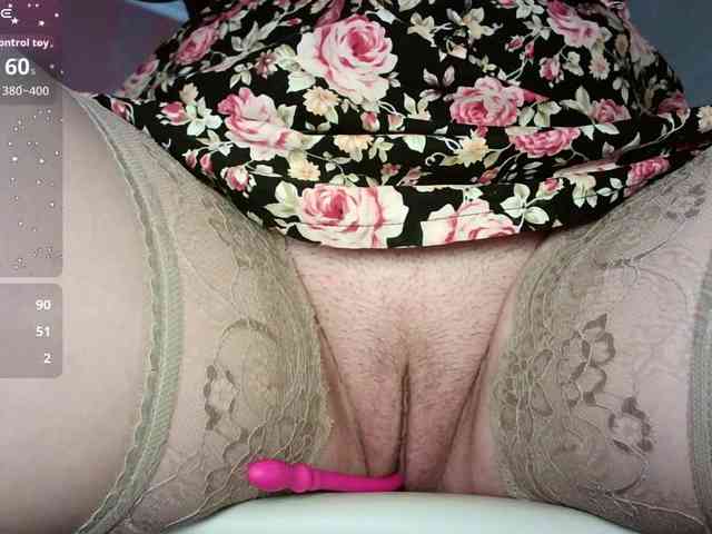 Victoria__Love webcam