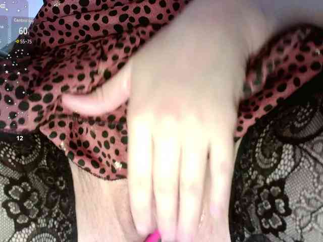 Victoria__Love webcam