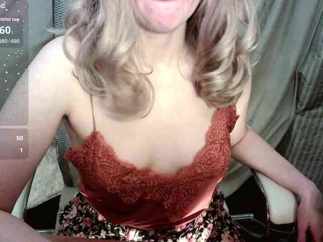 Victoria__Love webcam