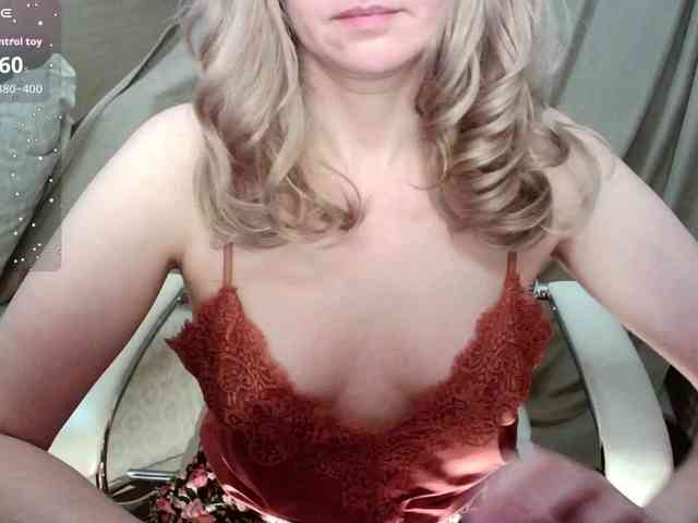 Victoria__Love webcam