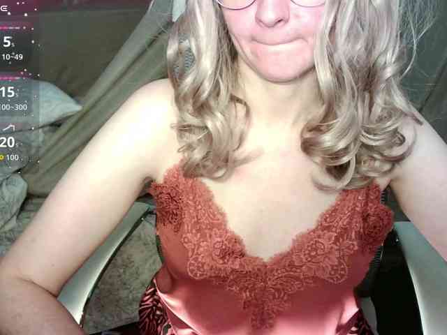 Victoria__Love webcam