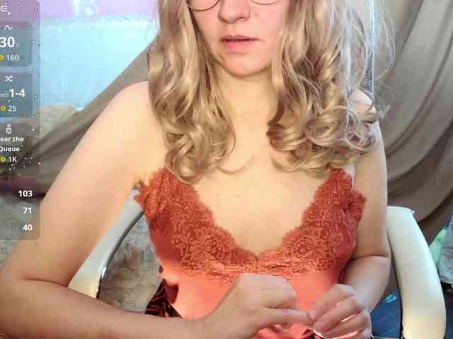 Victoria__Love webcam