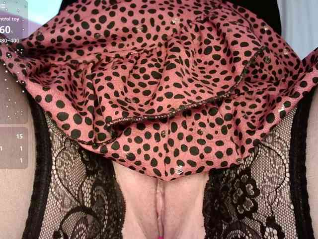 Victoria__Love webcam