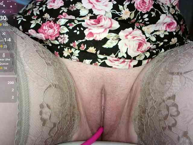 Victoria__Love webcam