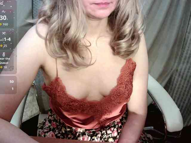 Victoria__Love webcam