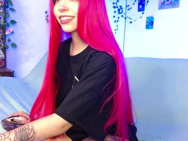 MaryJannes's BongaCams show and profile