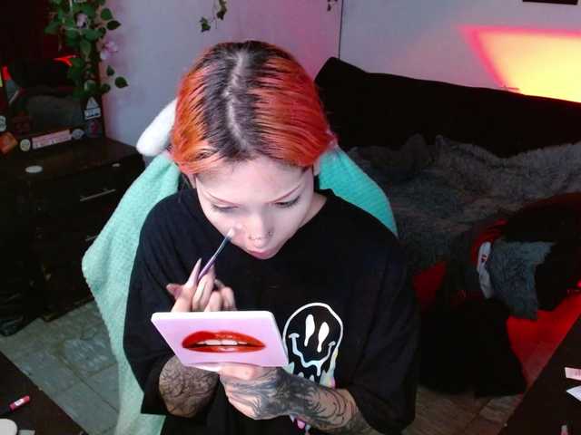 MaryJannes's BongaCams show and profile