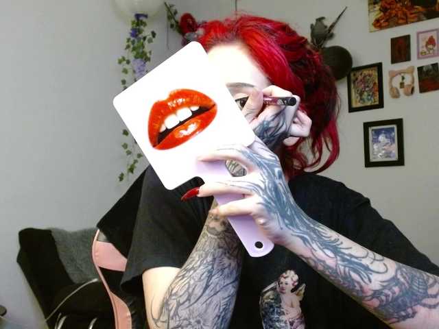 MaryJannes's BongaCams show and profile