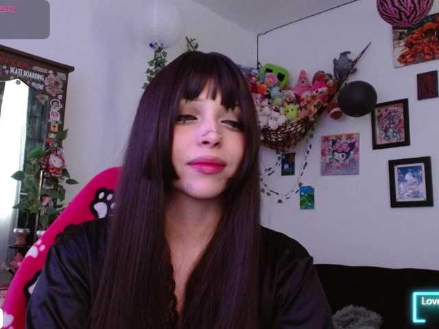 MaryJannes's BongaCams show and profile