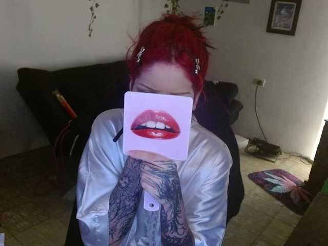 MaryJannes's BongaCams show and profile