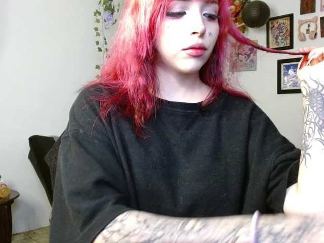 MaryJannes's BongaCams show and profile