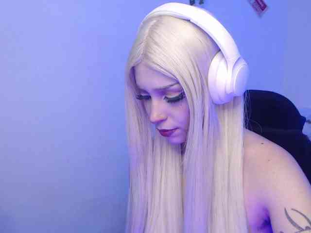 MaryJannes Live Webcam on BongaCams