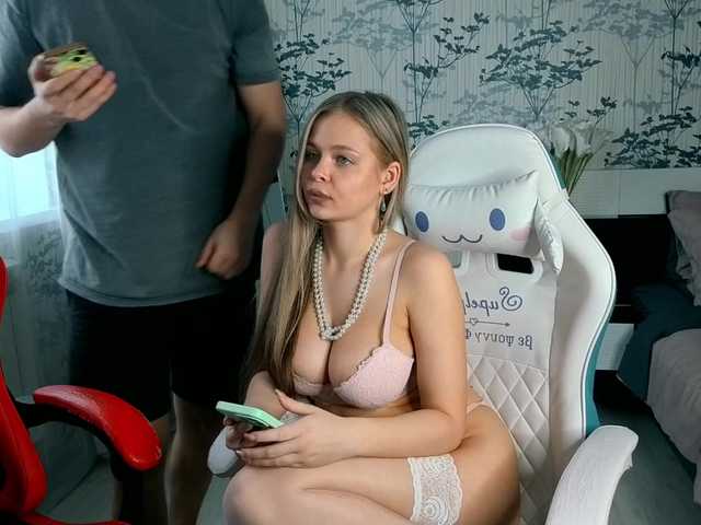 LoveAndSex24 from BongaCams is Freechat