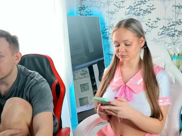 LoveAndSex24's BongaCams show and profile