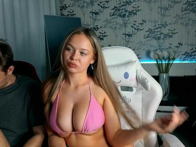 LoveAndSex24's BongaCams show and profile