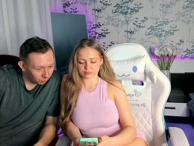 LoveAndSex24's BongaCams show and profile