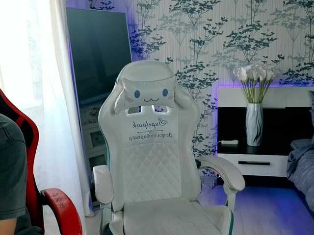 LoveAndSex24's BongaCams show and profile