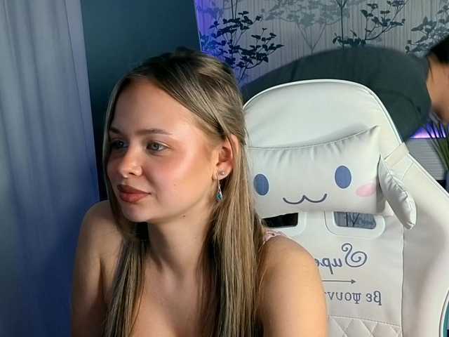 LoveAndSex24's BongaCams show and profile