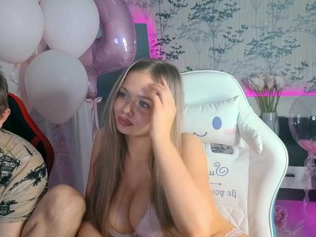 LoveAndSex24's BongaCams show and profile