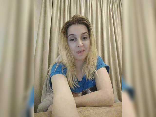 alissonone's BongaCams show and profile