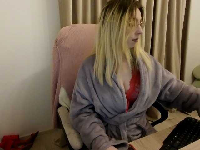 alissonone's BongaCams show and profile