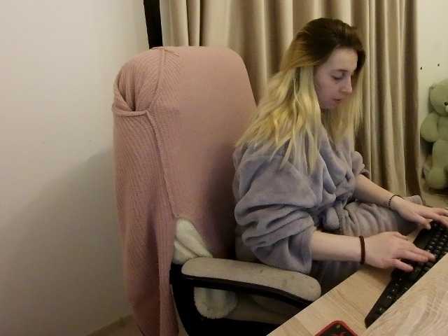 alissonone's BongaCams show and profile