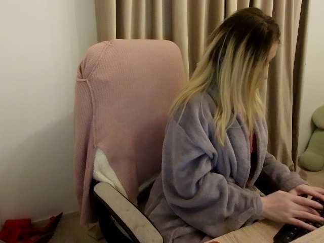 alissonone's BongaCams show and profile