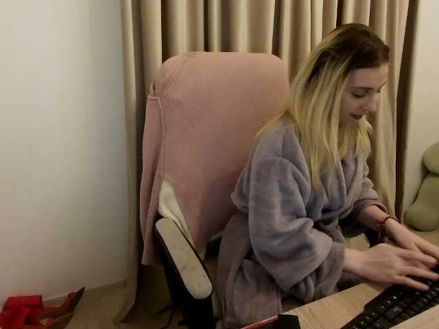 alissonone's BongaCams show and profile