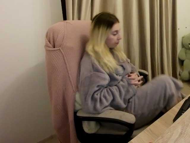 alissonone's BongaCams show and profile