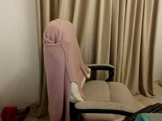 alissonone's BongaCams show and profile