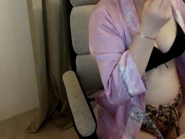 alissonone's BongaCams show and profile