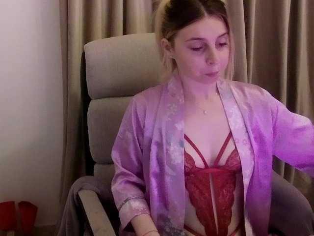 alissonone's BongaCams show and profile