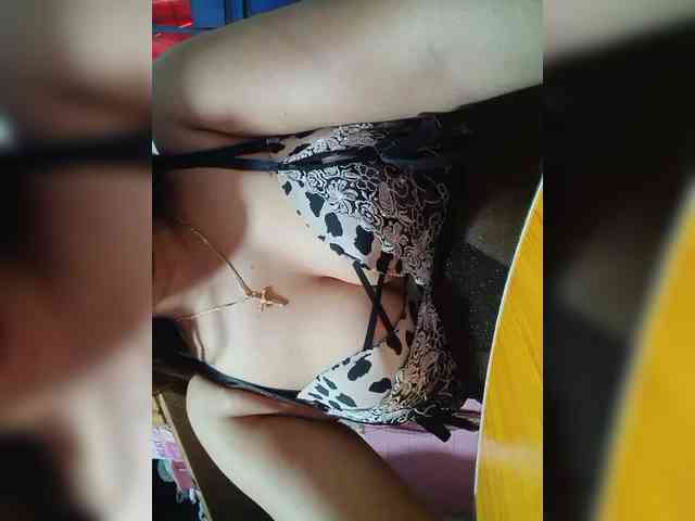 Sweetasian974 webcam