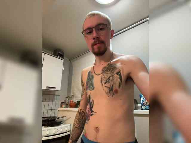 Jorjbush360 Live Webcam on BongaCams