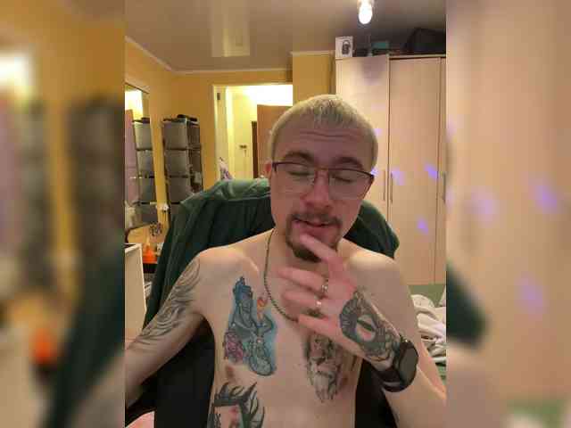 Jorjbush360 Live Webcam on BongaCams