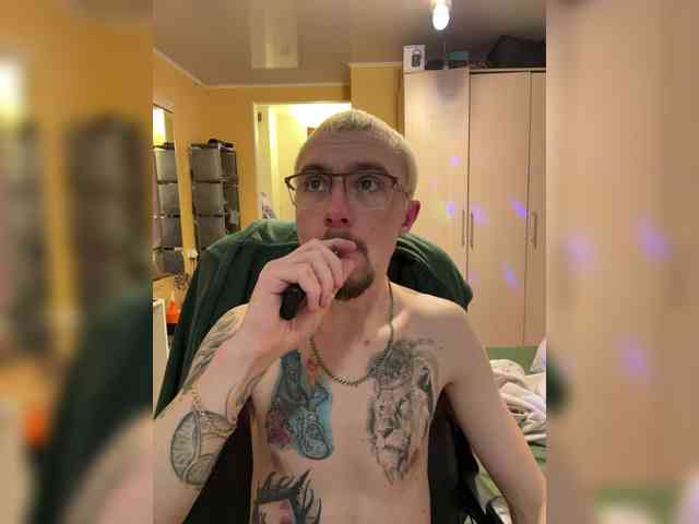 Jorjbush360 Live Webcam on BongaCams