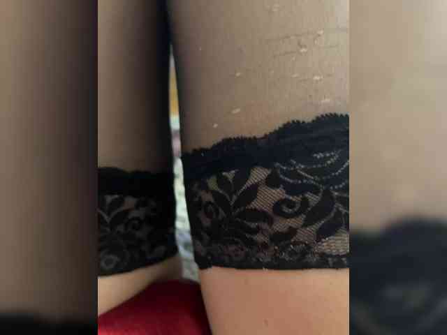 petuletra Live Webcam on BongaCams