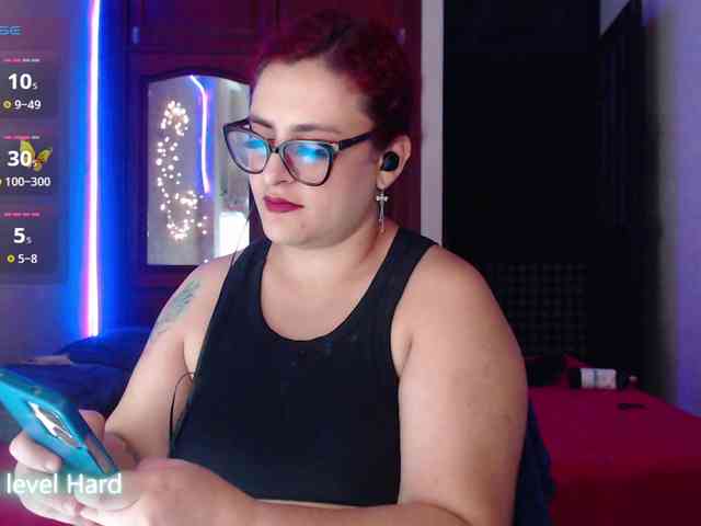 ViolettaMorningstar webcam